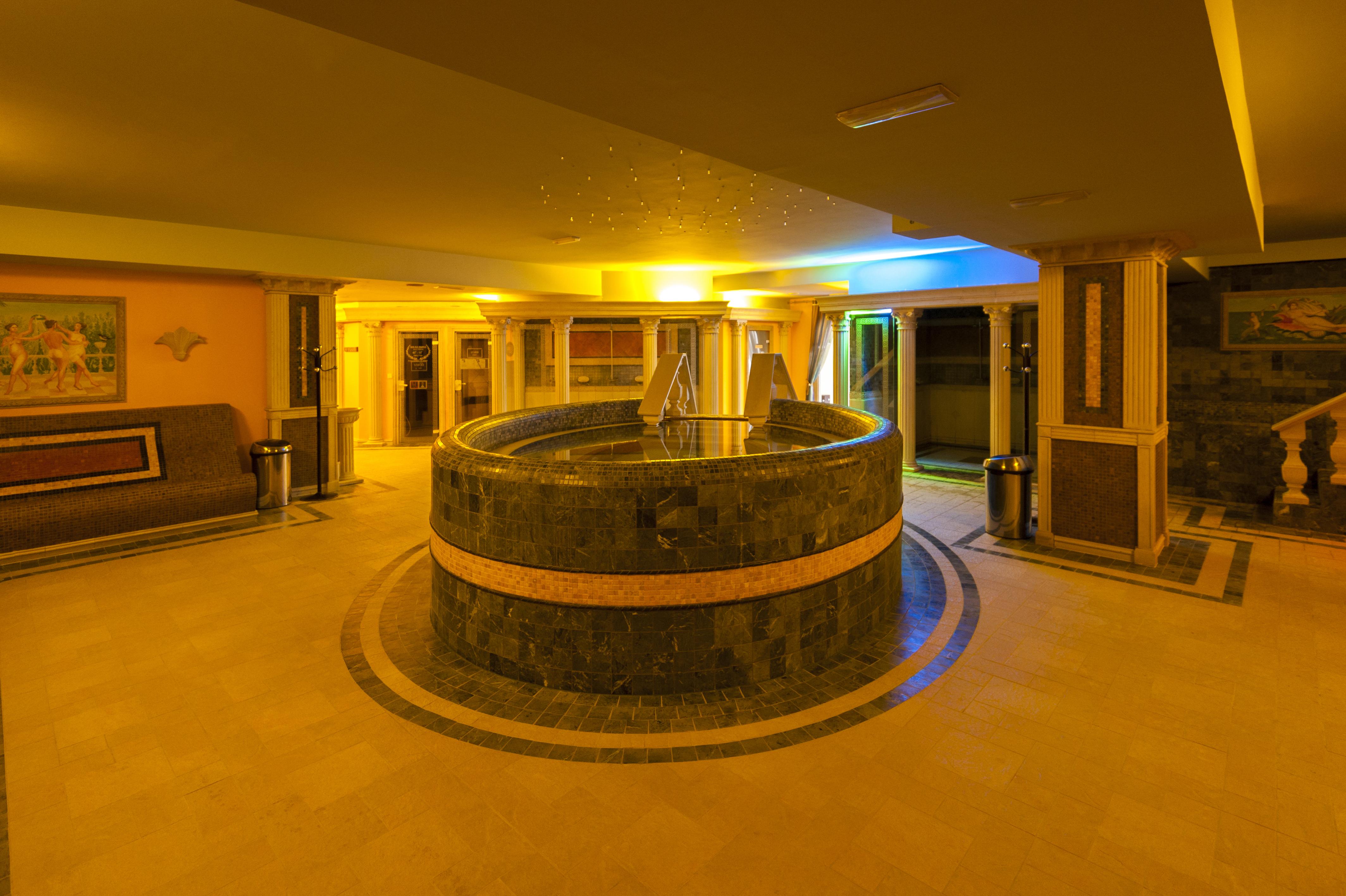 Grand Primus - Terme - Sava & Hotel